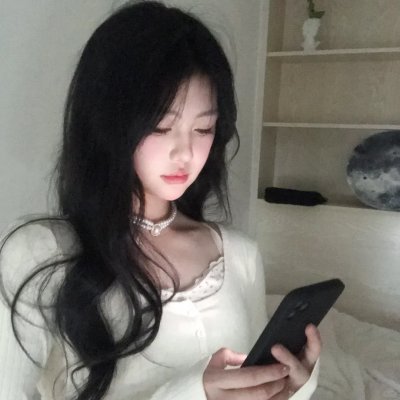 暴雨寒梅